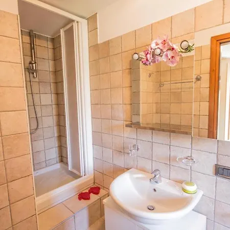 Just Close To The In * Bellagio